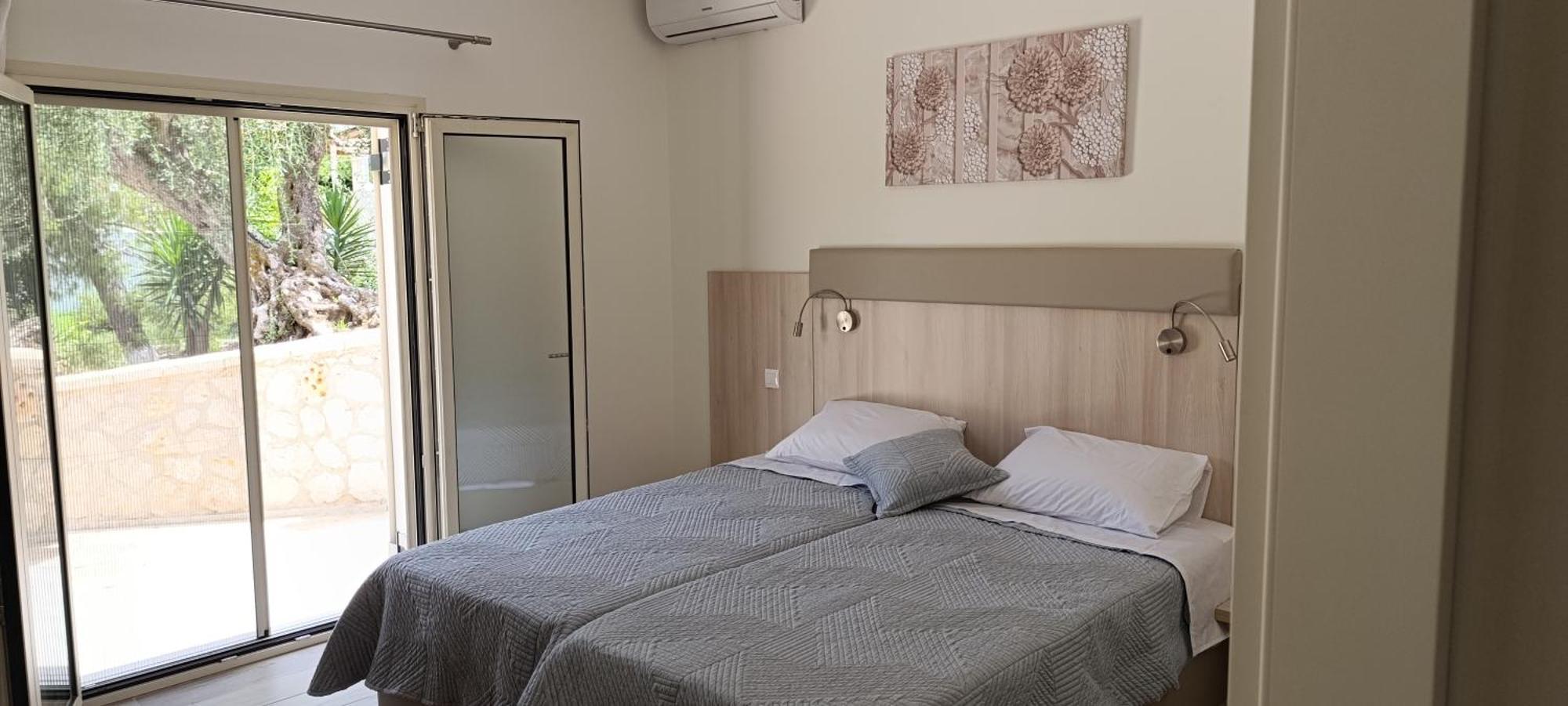 Villa Eleni 라이아페이즈 외부 사진